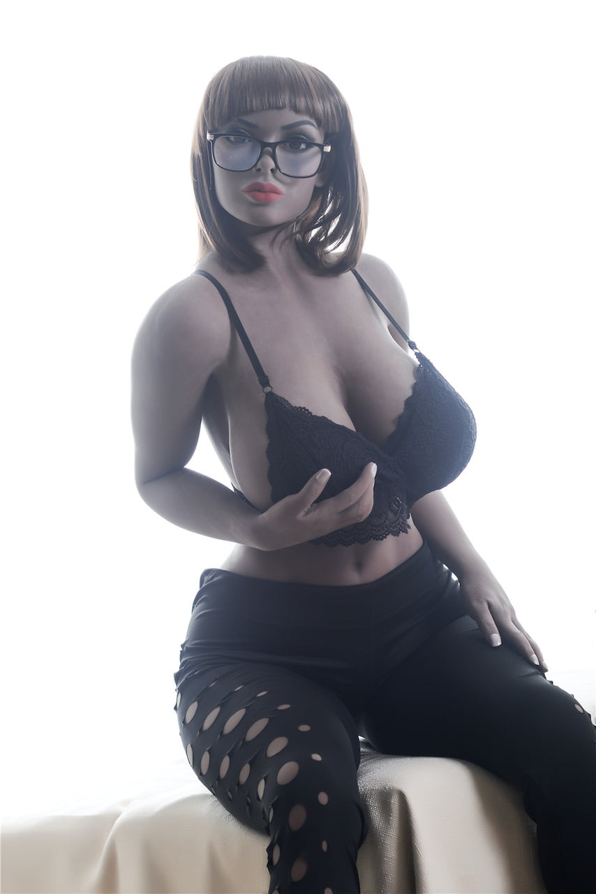 IRONTECH Doll 158cm / Hcup - BBW Sex Doll, Amanda